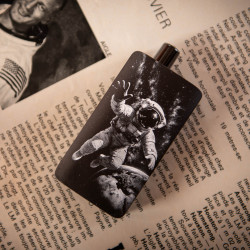 DotPod Max V1.5 Astronaut – Limited Edition Laser Engraved in France | Dotmod France